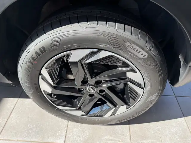 Nissan Qashqai view 9
