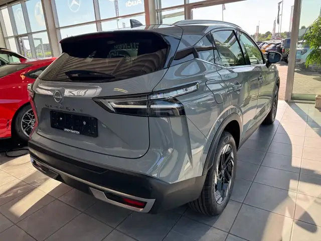 Nissan Qashqai view 6