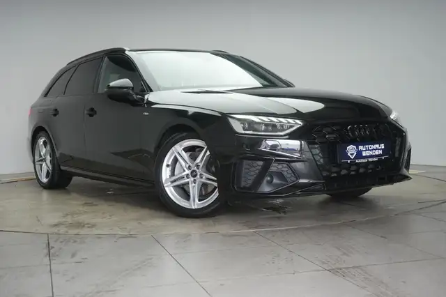 Audi A4 main image
