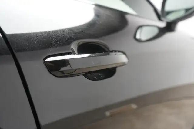 Audi A4 view 10