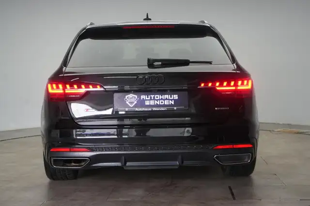Audi A4 view 6