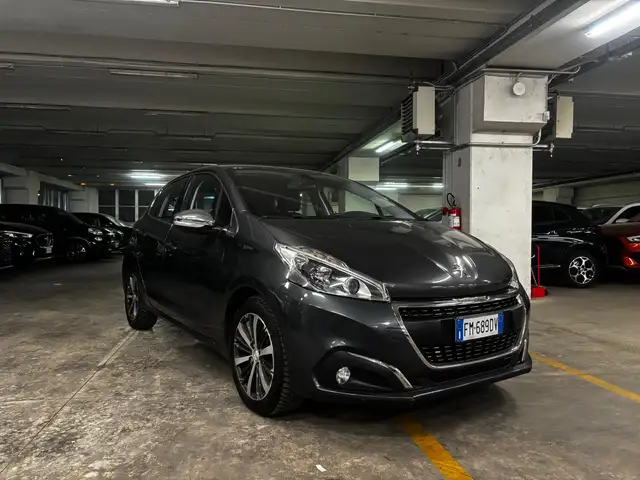Peugeot 208 5p 1.2 puretech Allure gpl 82cv