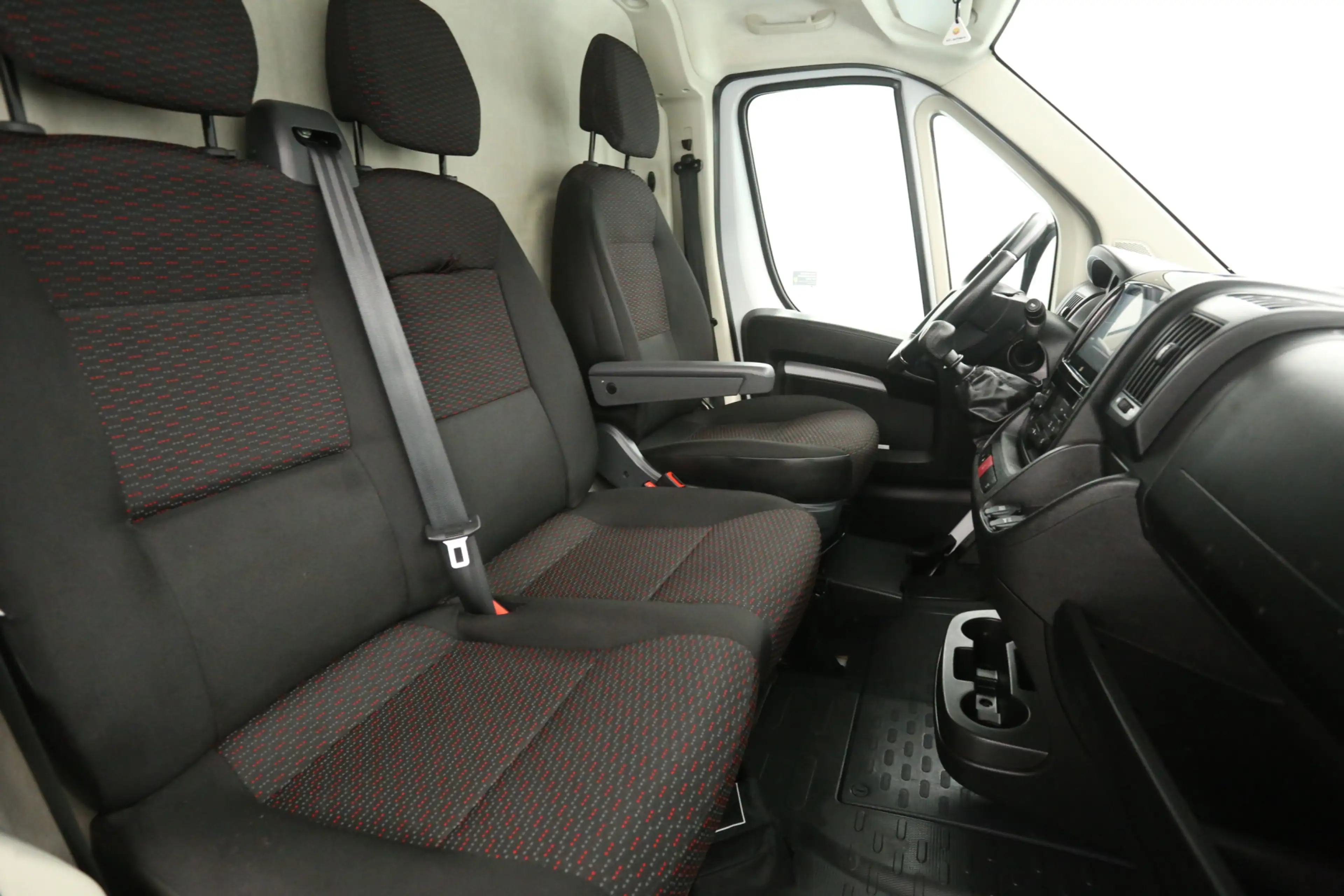 Opel Movano 2.2 BlueHDI 140pk 3,5t L3H2 | Clima | Camera | Car — photo 10