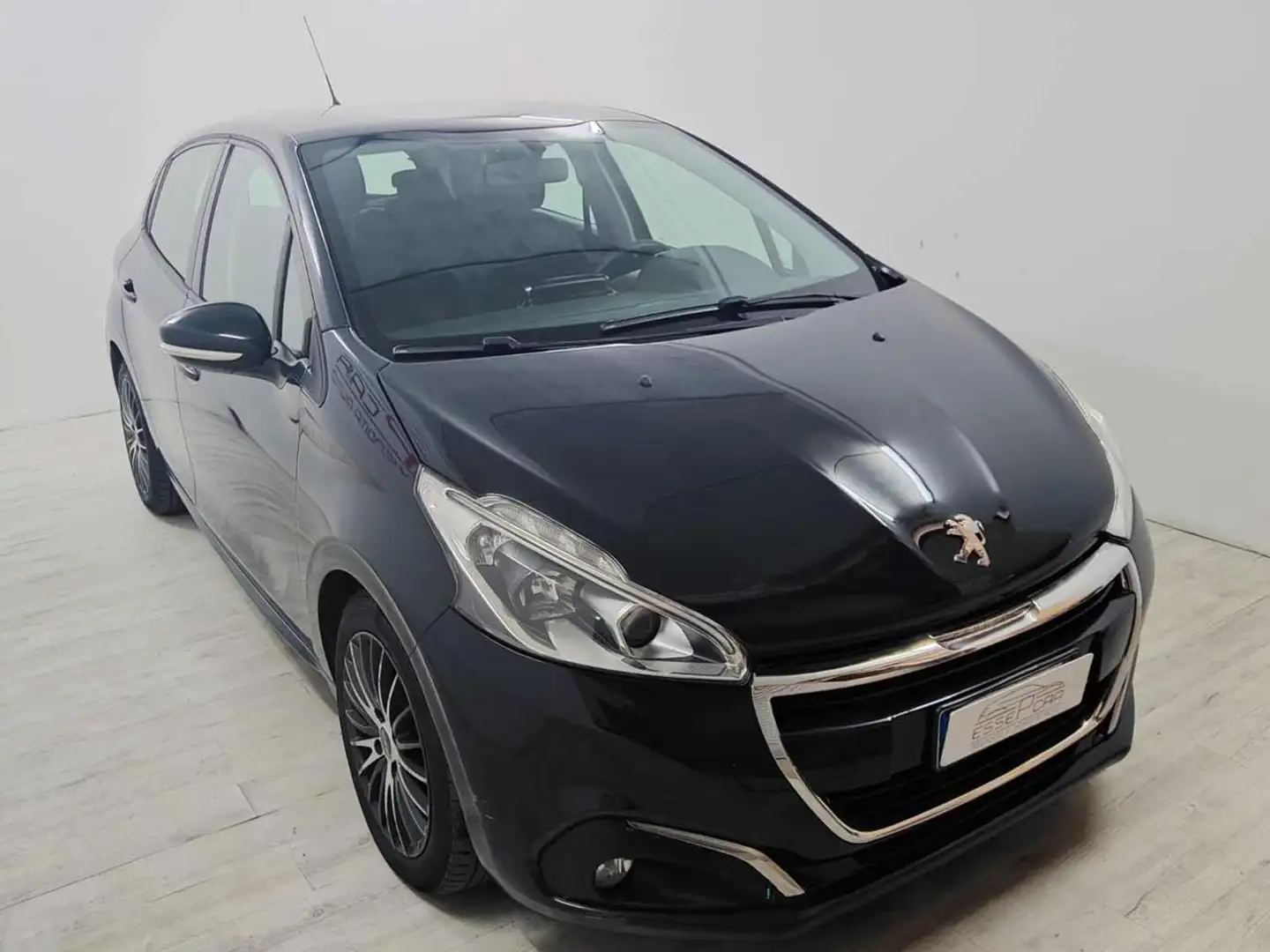 Peugeot 208 1° serie BlueHDi 75 5 porte Allure Grigio - 2