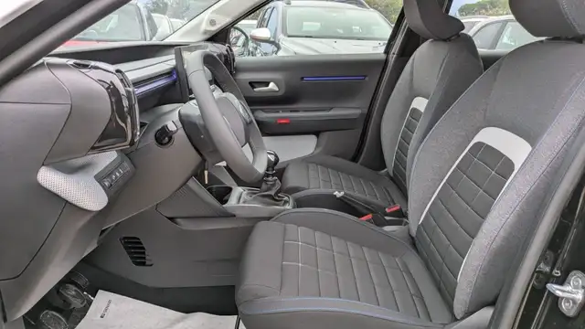Citroen C3 view 8