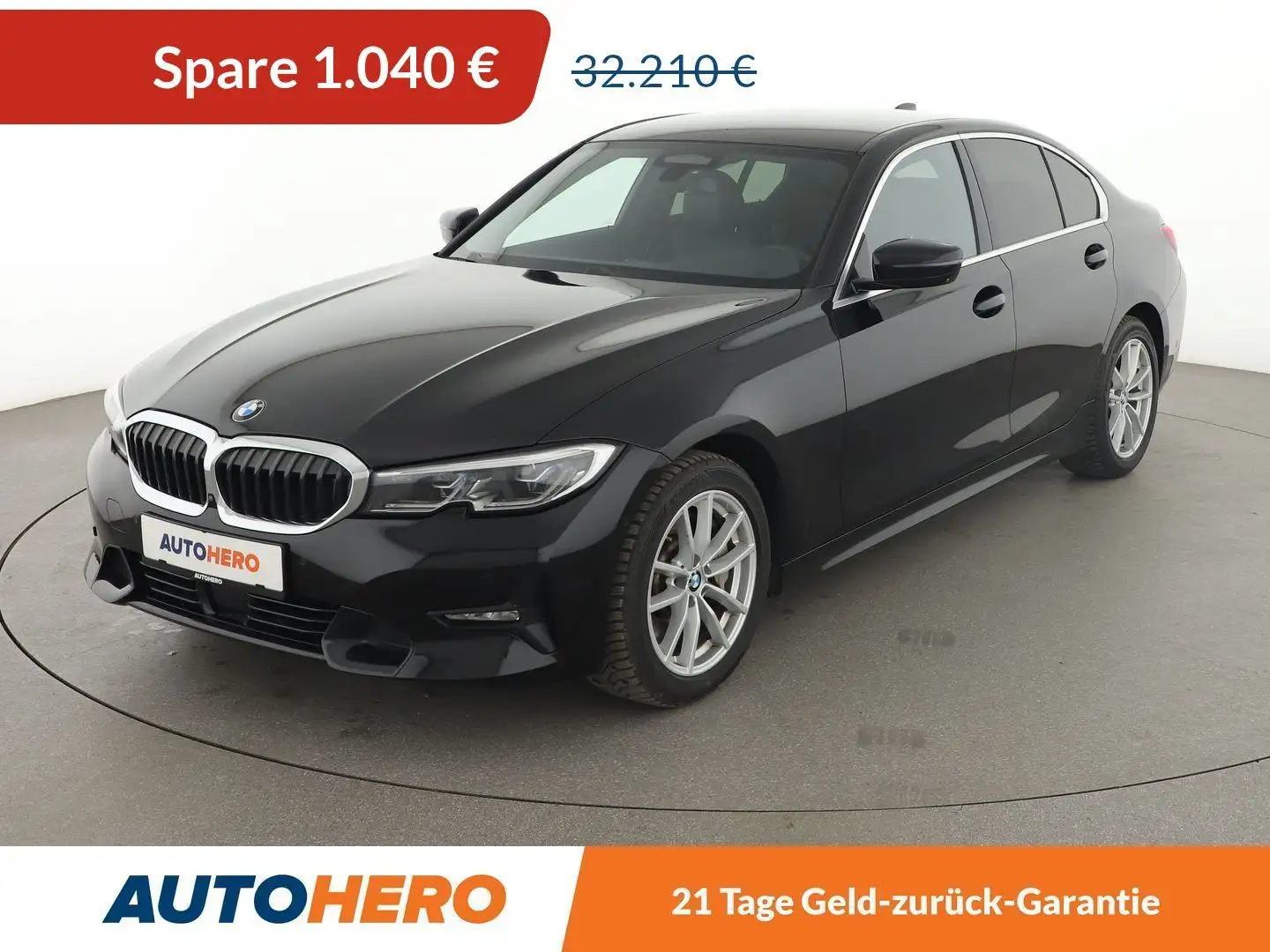 BMW 330 i Sport Line Aut.*NAVI*360*ACC* Black - 1