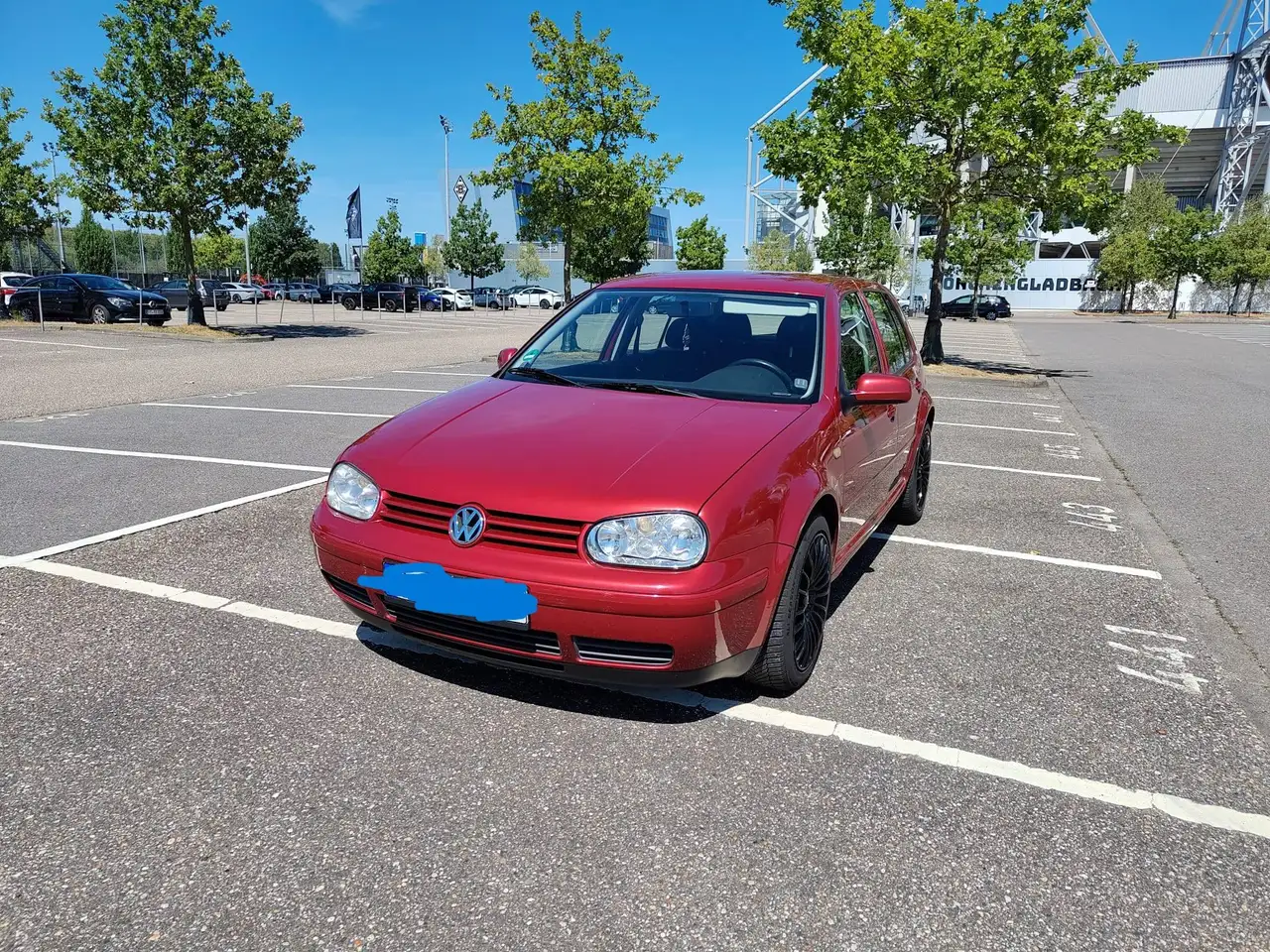 Volkswagen Golf IV 2.3 V5 Automatik, foto 2