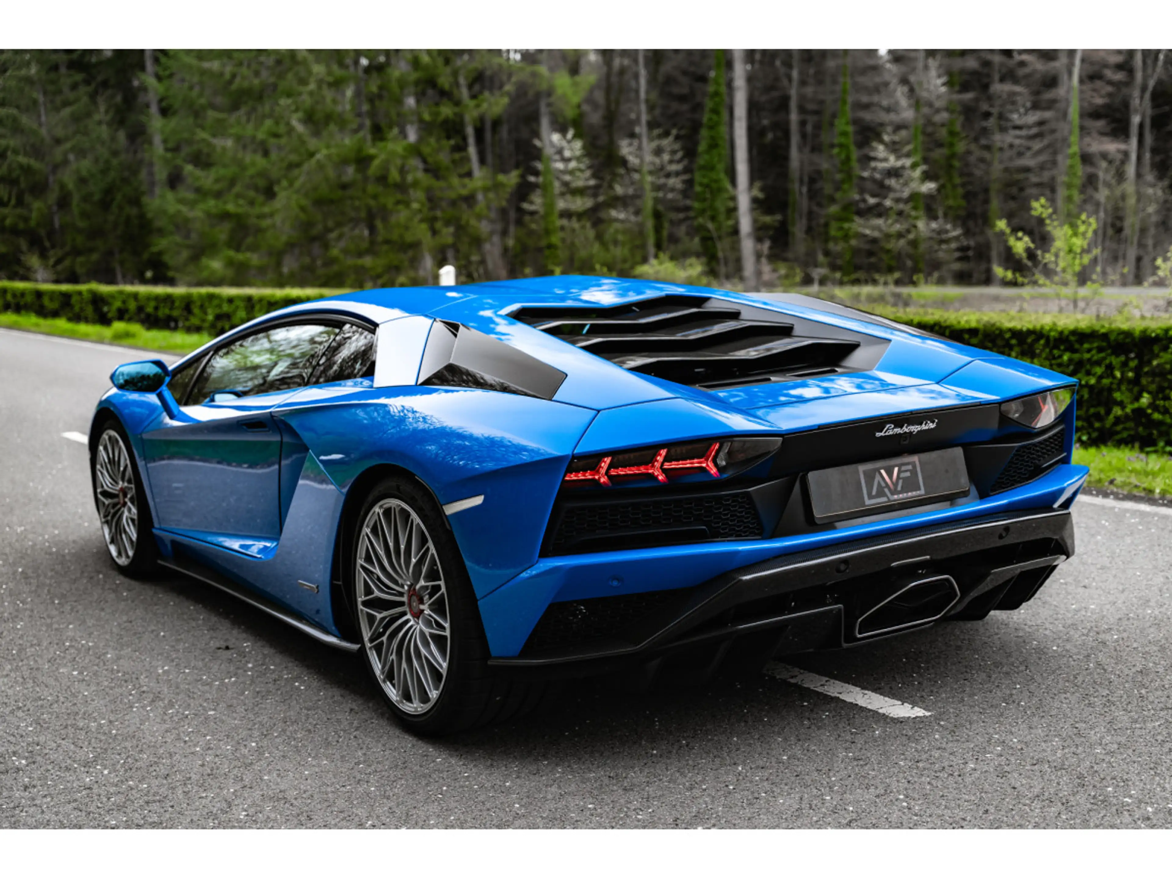 Lamborghini Aventador S - Blu Nila - Carbon - Sensonum — photo 4