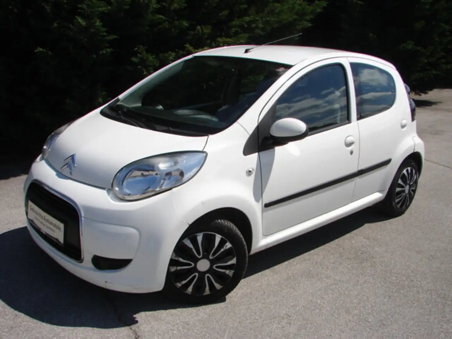 Citroen C1 1,0 Desire Airdream Weiß - 1