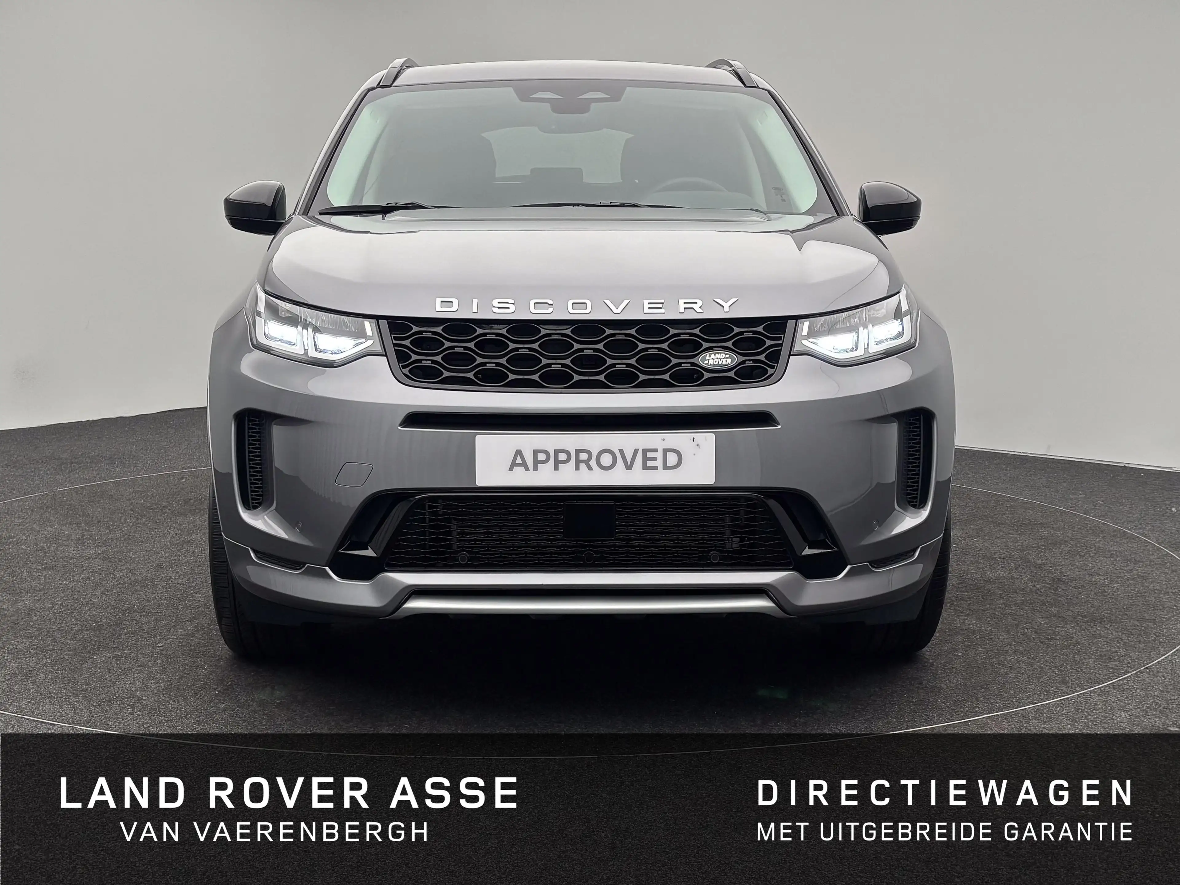 Land Rover Discovery Sport P270e S AWD — photo 10