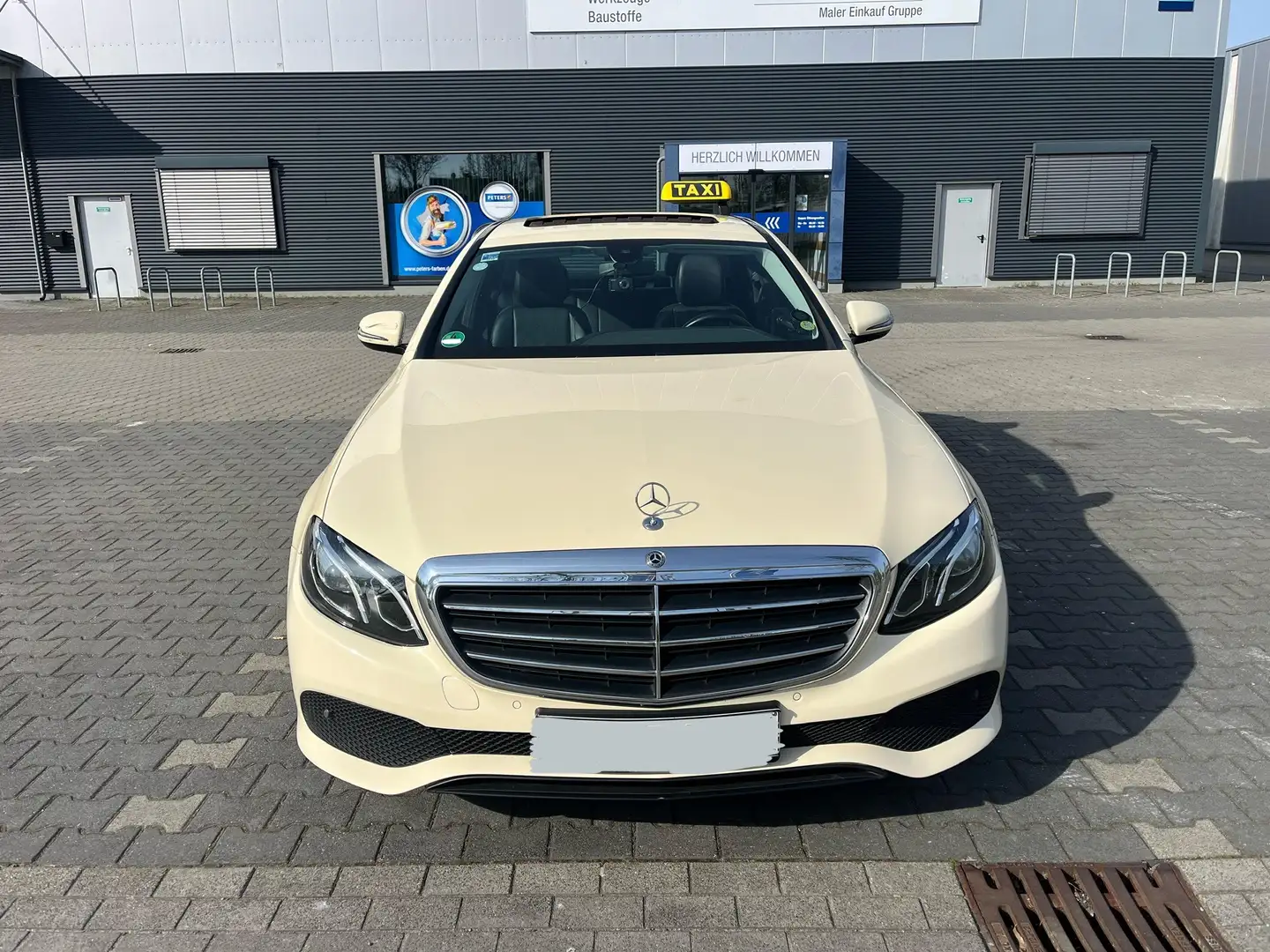 Mercedes-Benz E 220 E 220 d (213.004) Beige - 1