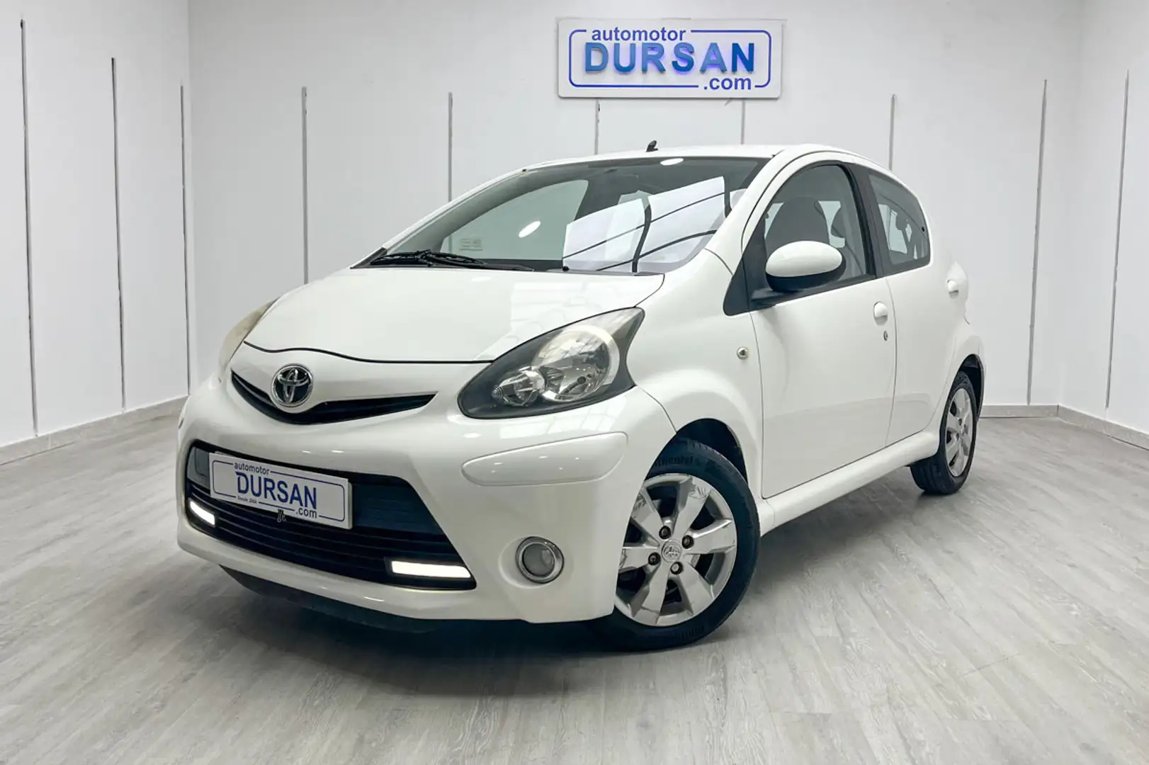 Toyota Aygo 1.0 VVT-i City - 1
