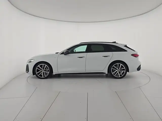 Audi A5 view 2