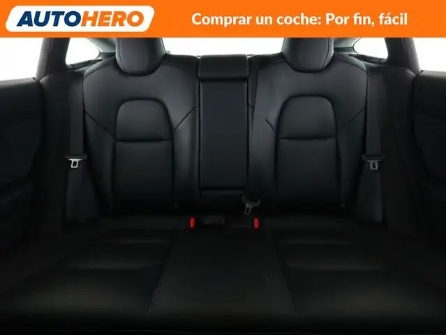 Tesla Model 3 view 16
