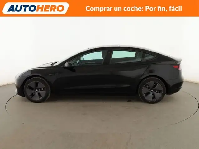 Tesla Model 3 view 3