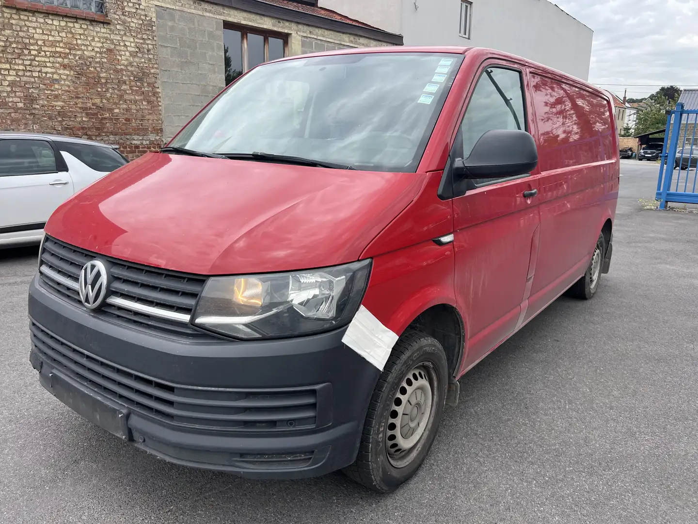 Volkswagen T6 Transporter 2.0 TDi SCR BMT DSG***MOTEUR OK BOITE OK*** Rood - 2