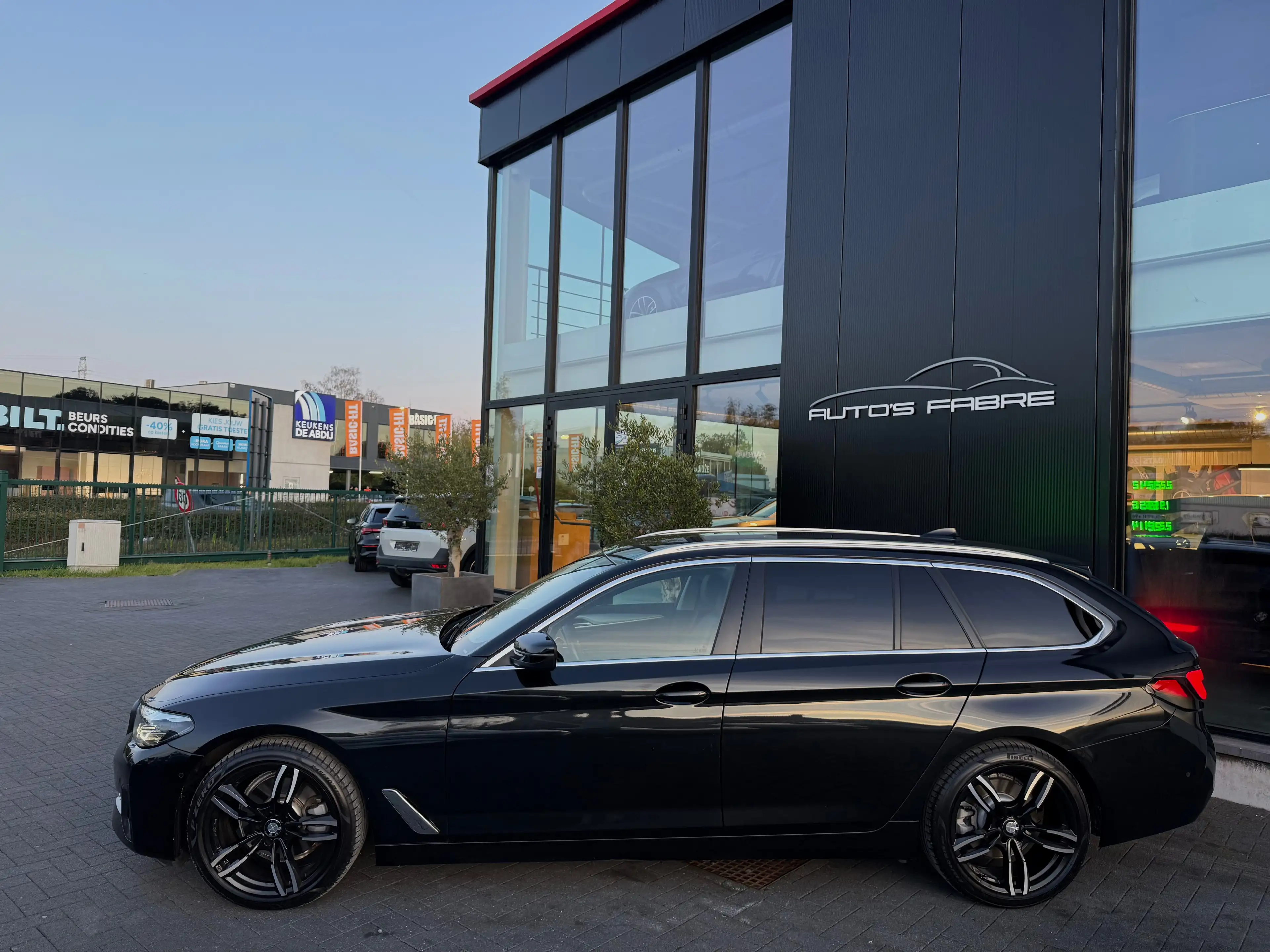 BMW 518 dA Break Sport Pack Automaat GPS Led Camera — photo 4