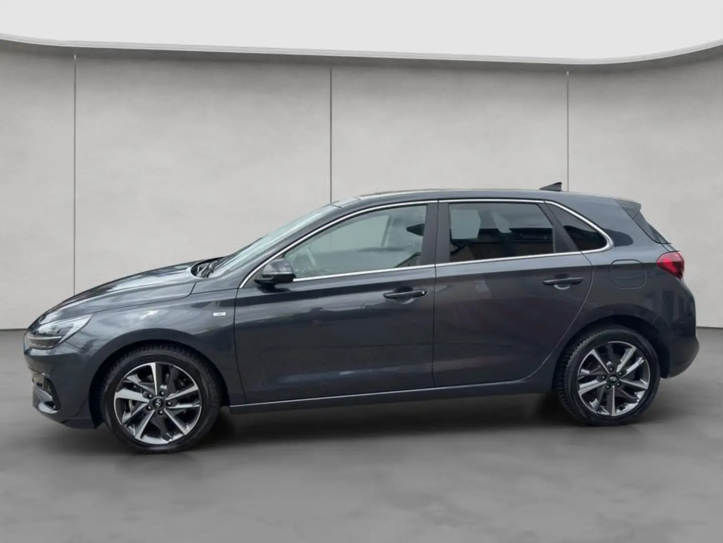 Hyundai i30 1.5 T-GDI 48V-Hybrid DCT Prime Grau - 2