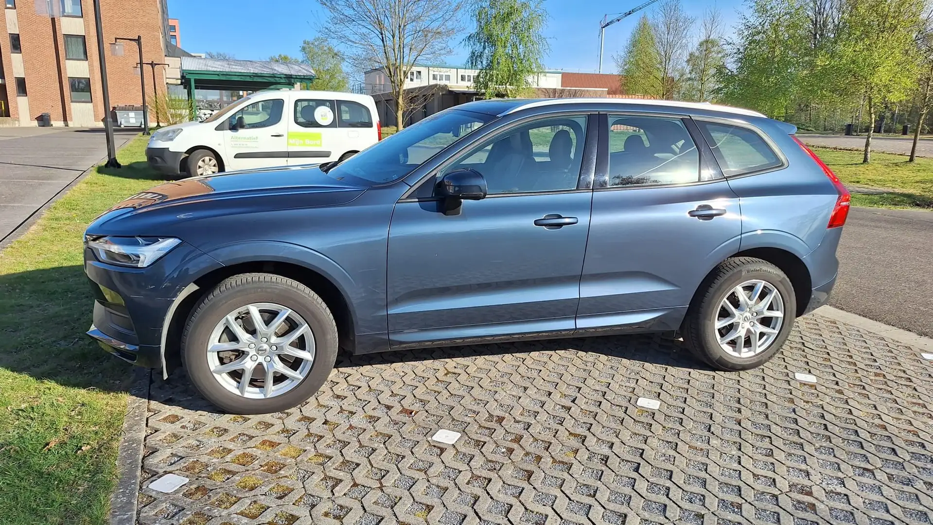 Volvo XC60 XC60 T5 Geartronic Momentum Bleu - 1