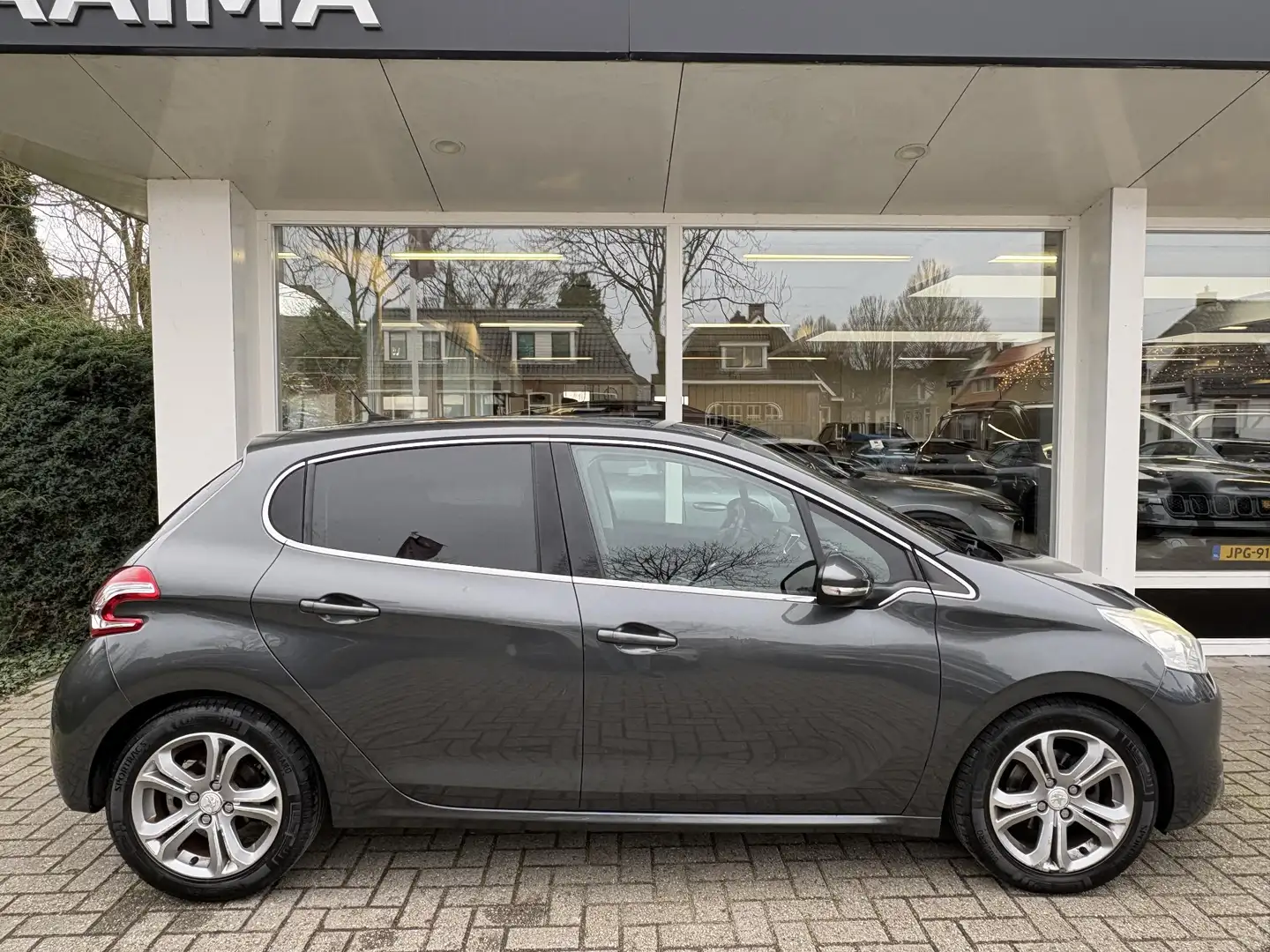 Peugeot 208 1.4 VTi Allure | Afneembare trekhaak | Cruise Cont Grau - 2
