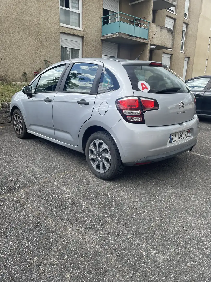 Citroen C3 PureTech 82 Attraction - 2