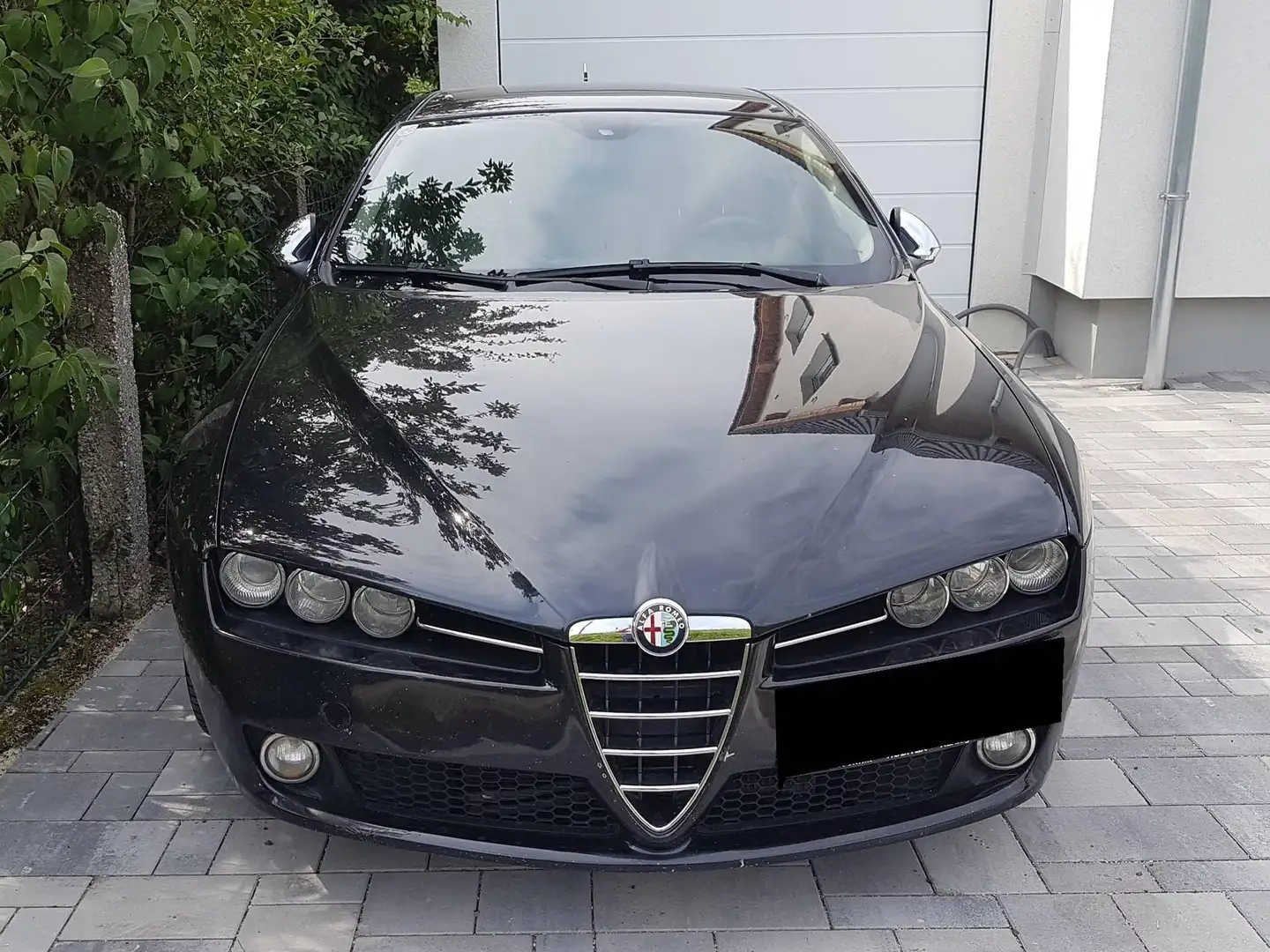 Alfa Romeo 159 Alfa 159 SW 2,4 JTDM 20V Distinctive Qtr. Distinctive Schwarz - 2