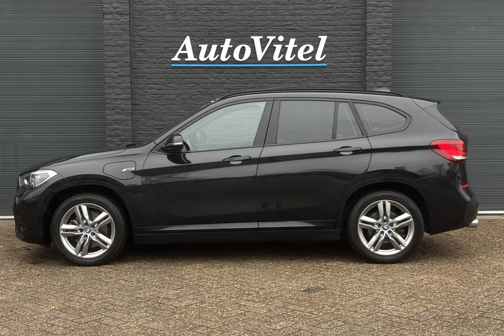 BMW X1 xDrive25e M-Sport | Panodak | Camera | Head-Up | C Schwarz - 2