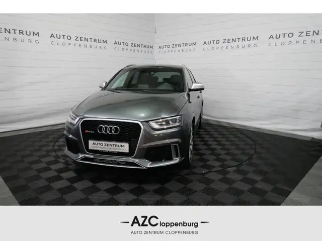 Audi RS Q3 2.5 TFSI q Pano+Xen+Navi+Alcantara+AHK+20''