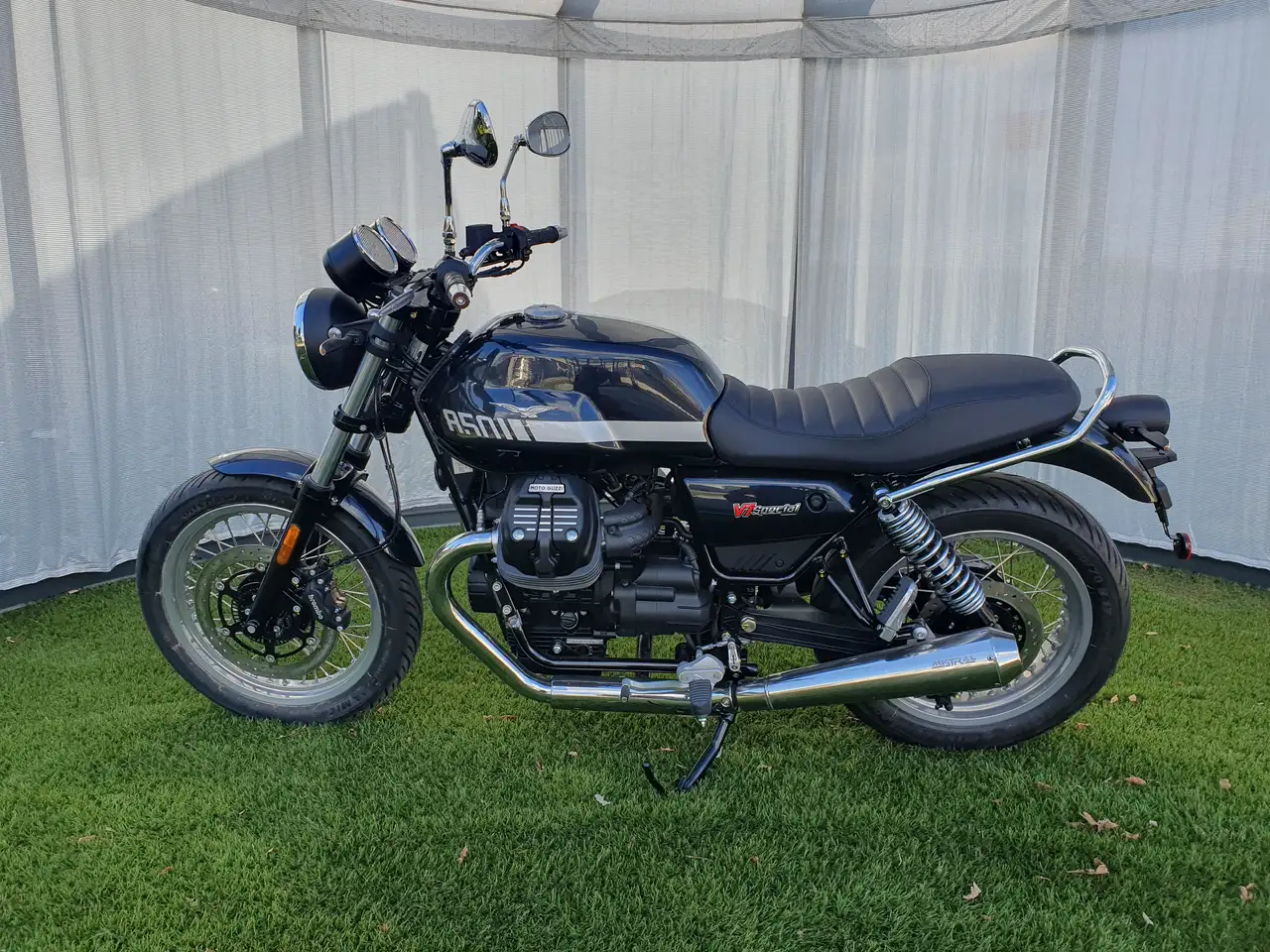 Moto Guzzi V 7