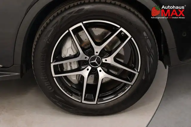 Mercedes-Benz GLC view 10
