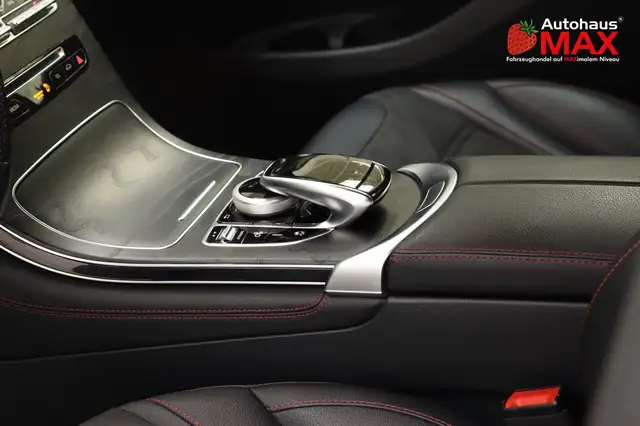 Mercedes-Benz GLC view 15
