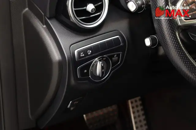 Mercedes-Benz GLC view 14