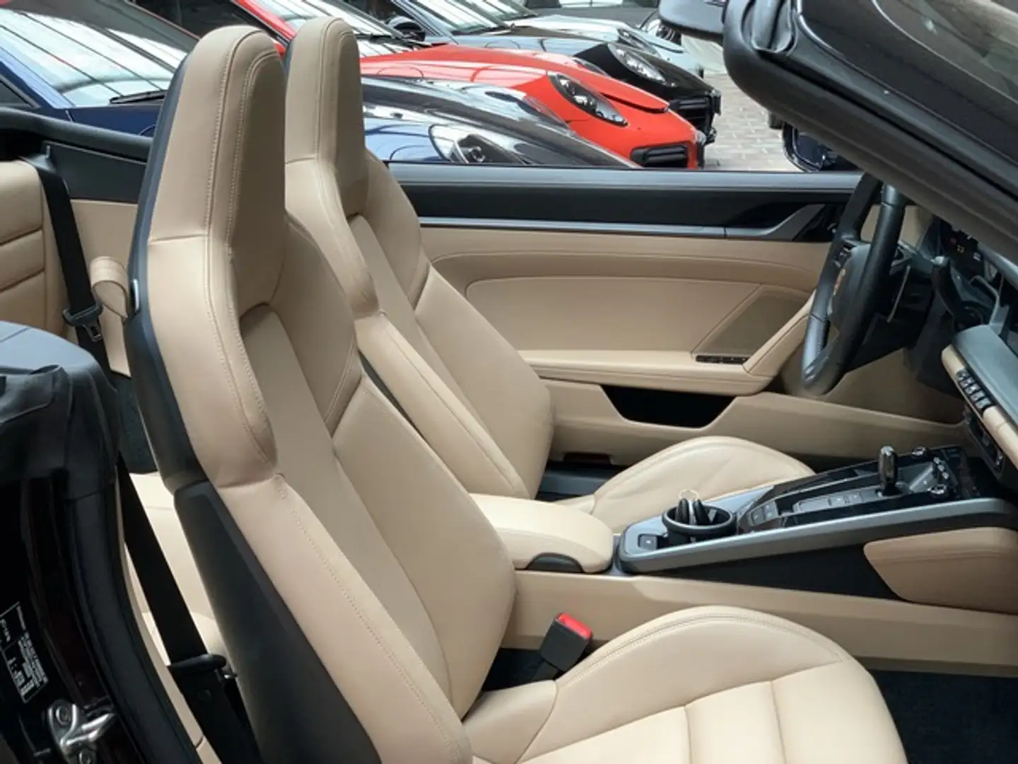 Porsche 99 911 Carrera Cabriolet SPORTDESIGN-ABGAS*HD-MATR Schwarz - 2