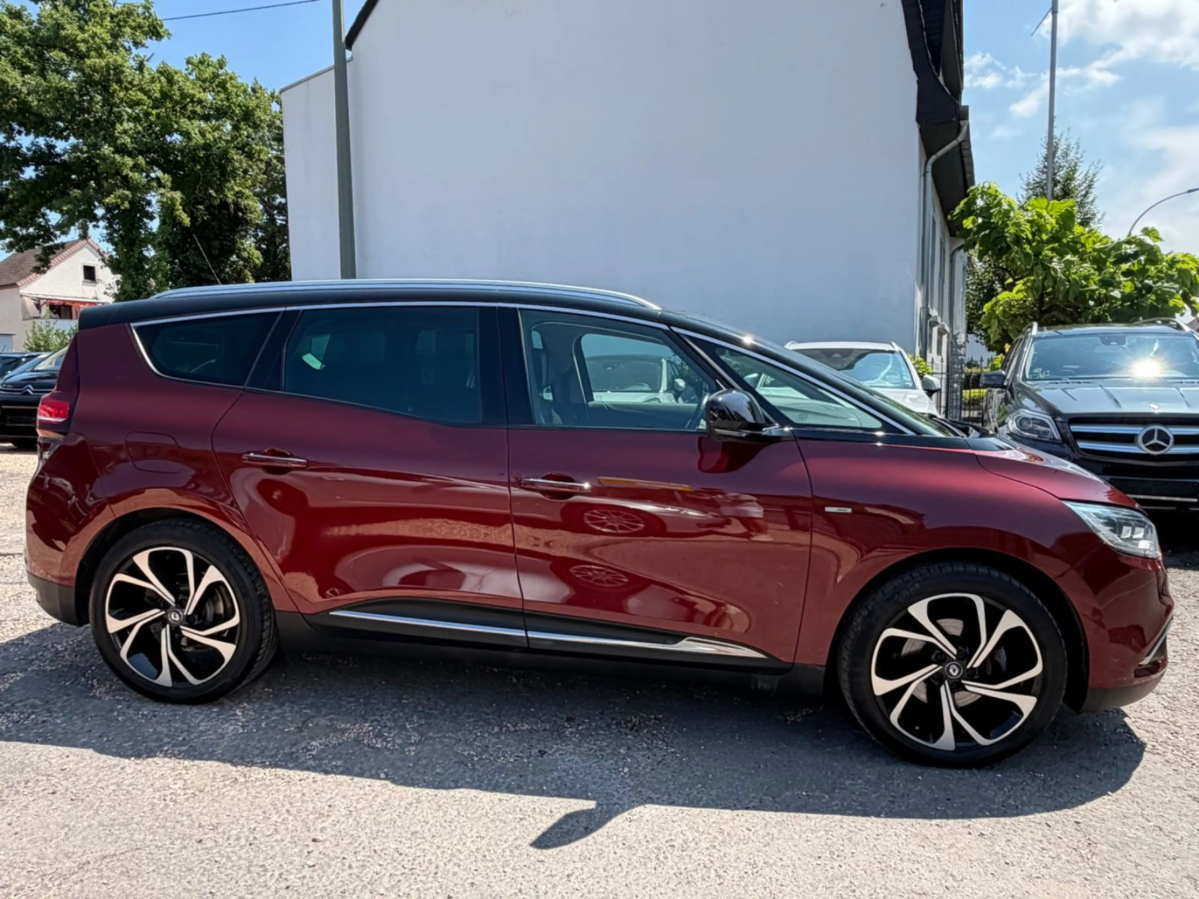Renault Scenic IV Grand BOSE Edition/7xSitzer/ — photo 7