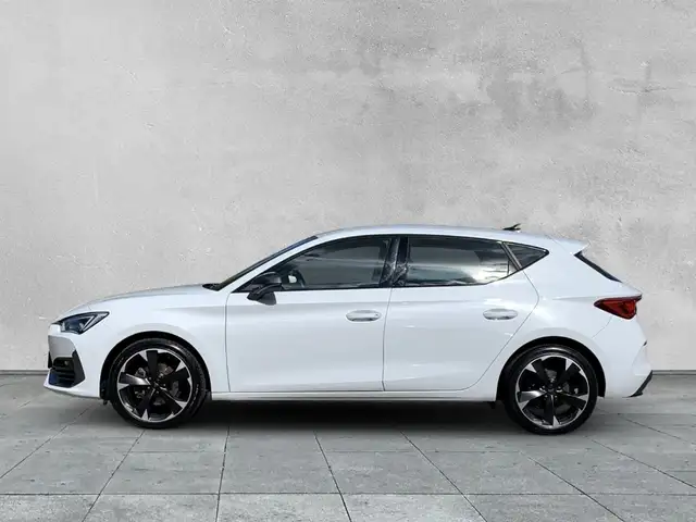 Cupra Leon view 2