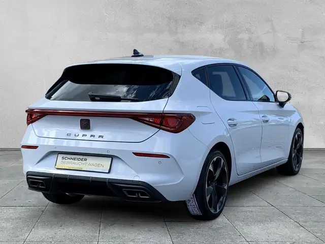 Cupra Leon view 5