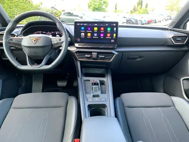 Cupra Leon view 14