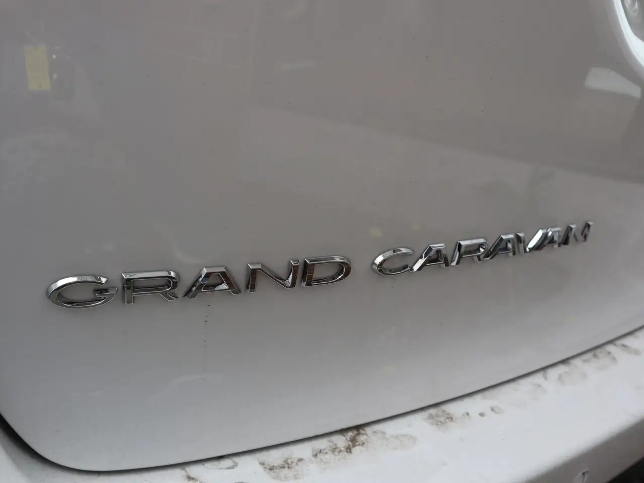 Chrysler Grand Caravan снимка Chrysler Grand Caravan