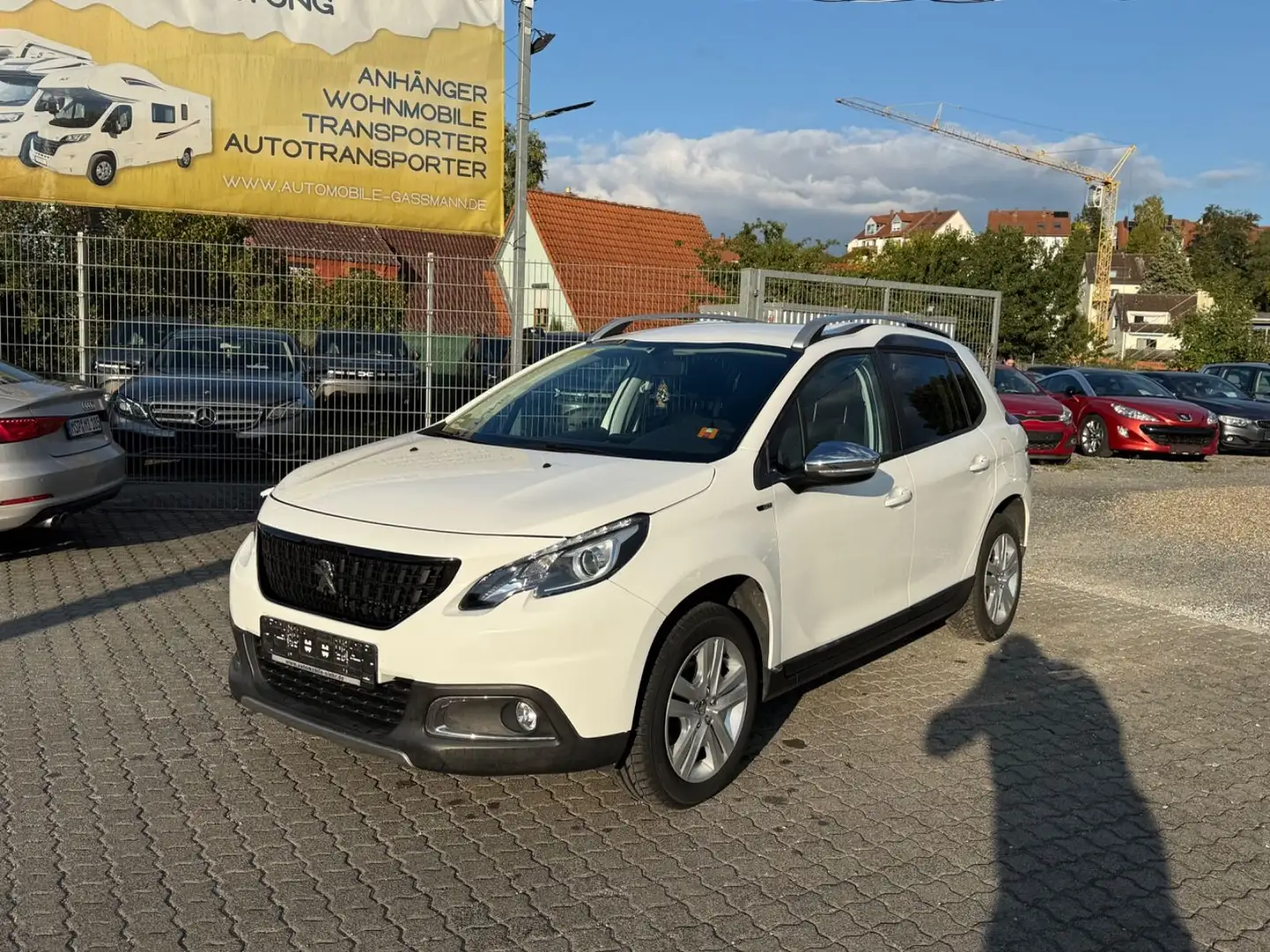 Peugeot 2008 Style 1.2 e-VTi Navi Zahnriemen+Service Neu Weiß - 1