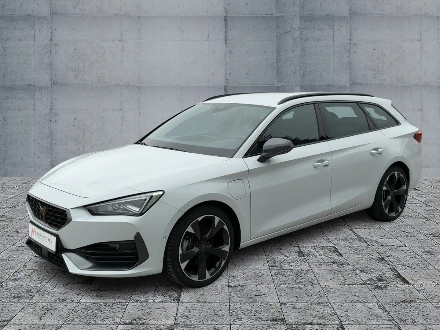 CUPRA Leon ST 1.4 TSI eHYBRID LED+NAVI+APP+ACC+SHZ+RFK Weiß - 2