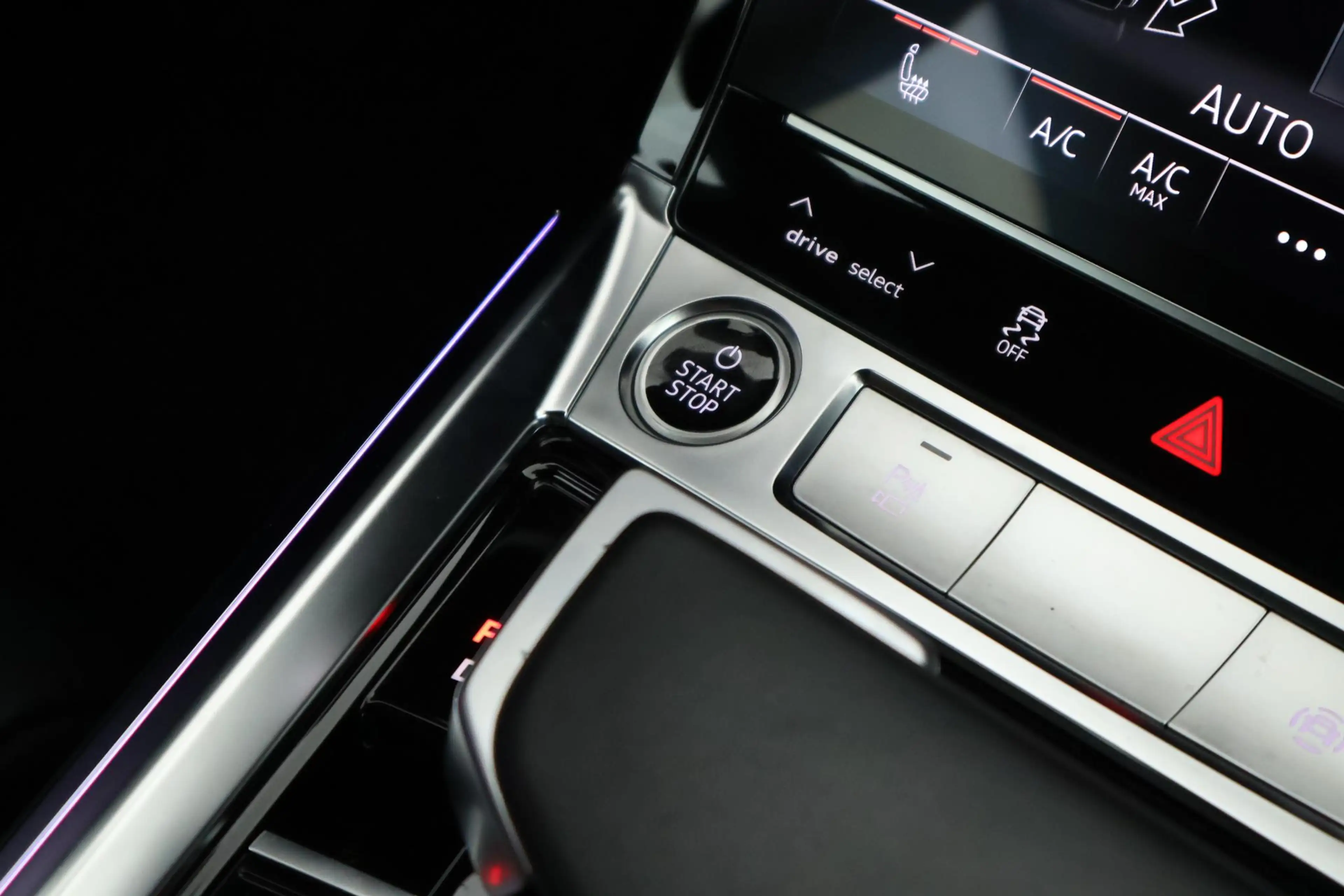 Audi e-tron Sportback 55 quattro 408pk S edition 95 kWh Leder — photo 38