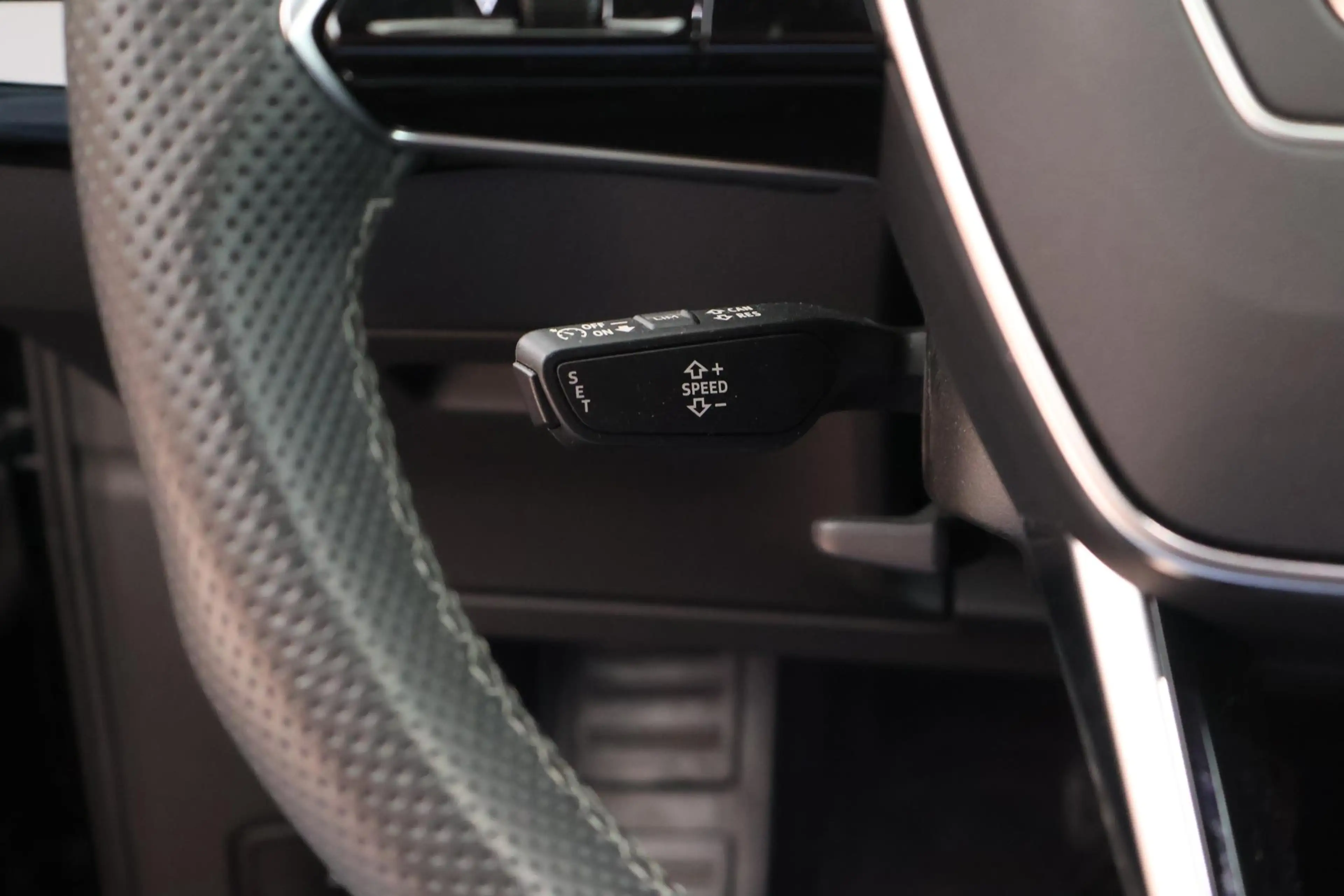 Audi e-tron Sportback 55 quattro 408pk S edition 95 kWh Leder — photo 17