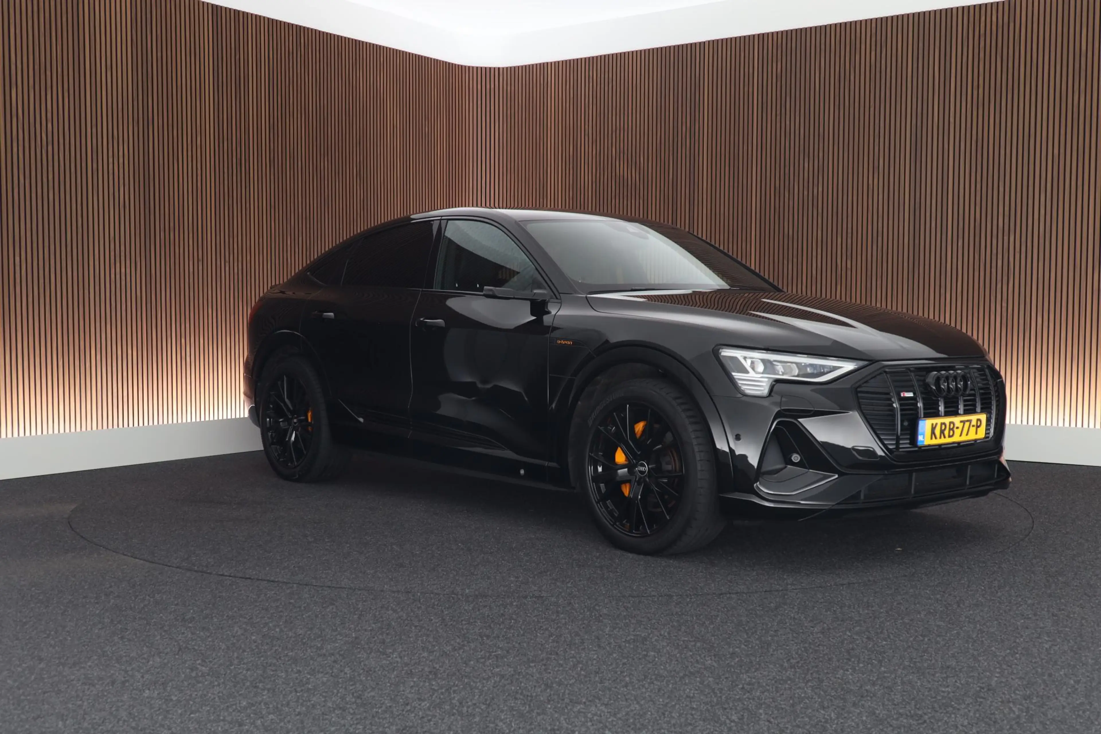 Audi e-tron Sportback 55 quattro 408pk S edition 95 kWh Leder — photo 11