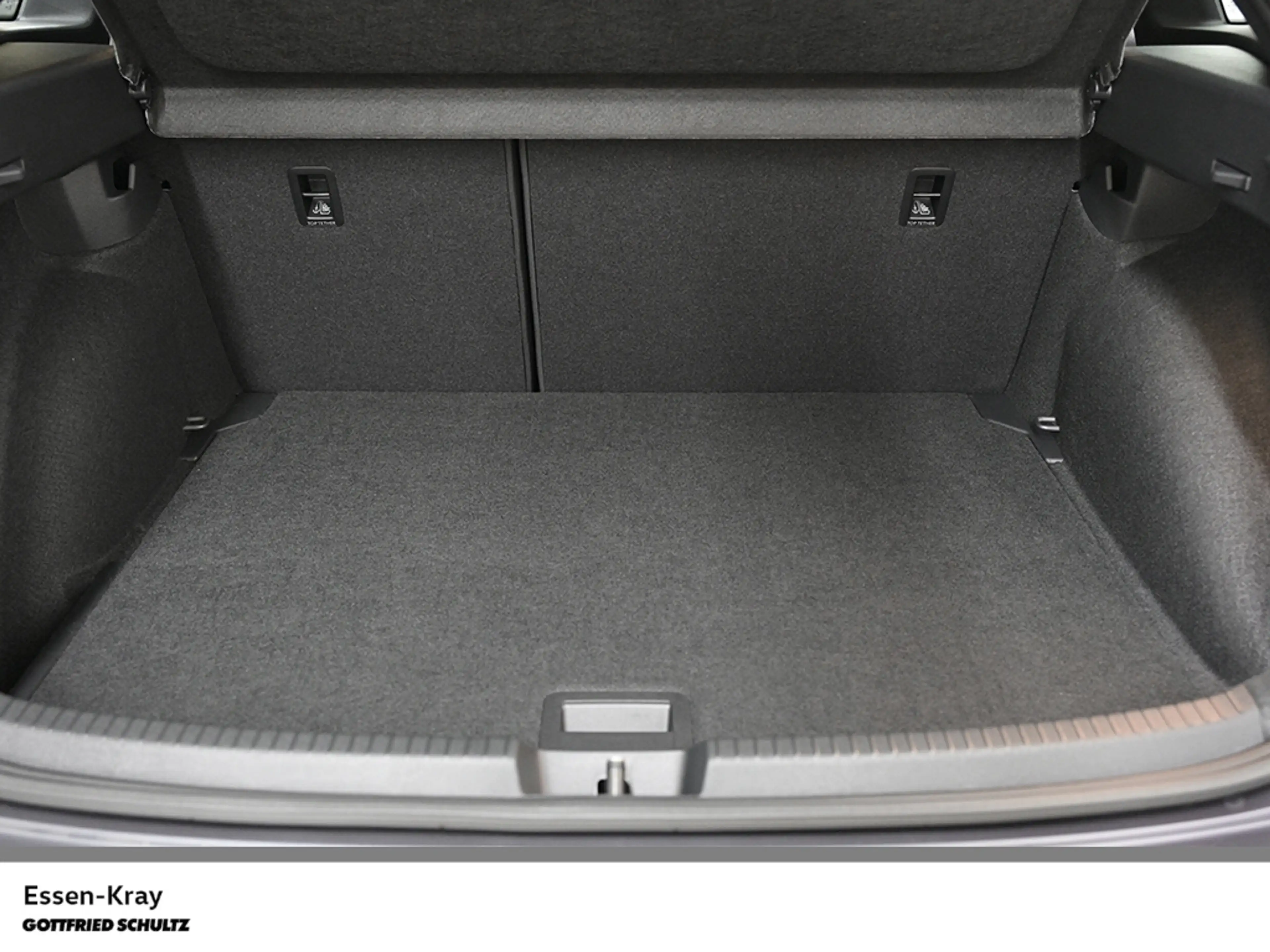Volkswagen Taigo R-Line 1.0 TSI DSG Pano LED Kamera — photo 9
