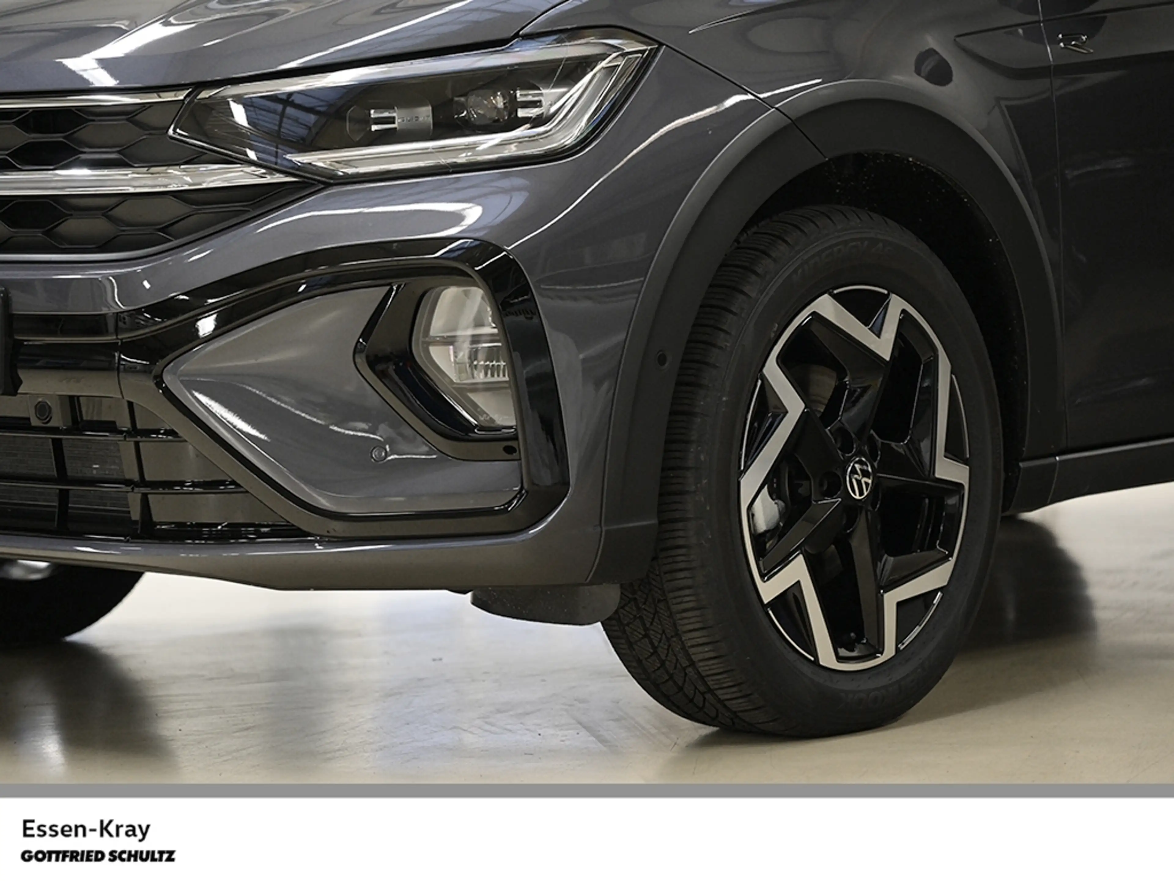 Volkswagen Taigo R-Line 1.0 TSI DSG Pano LED Kamera — photo 6