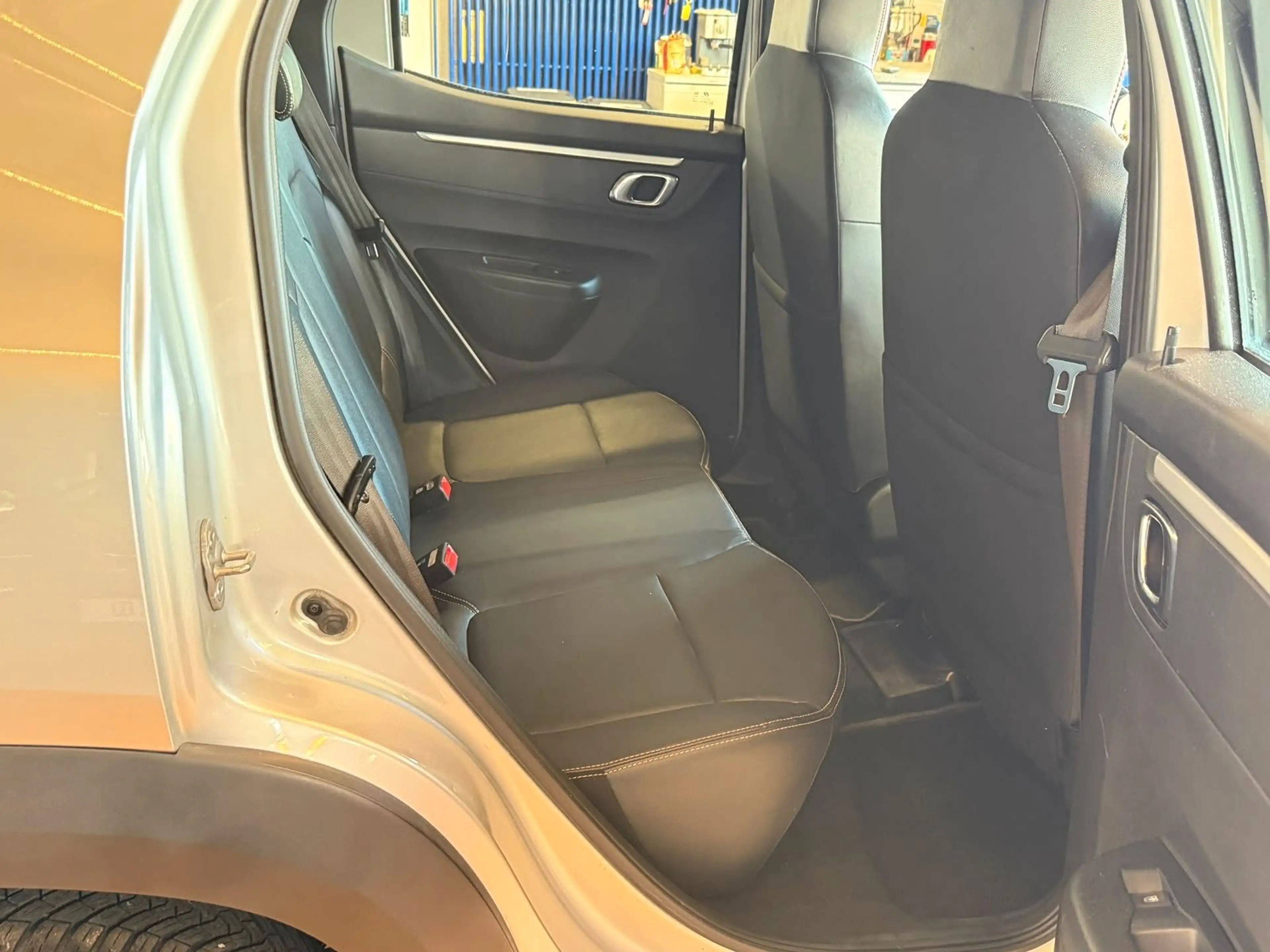 Dacia Spring Electric Comfort Plus R-Kamera / PDC — photo 12