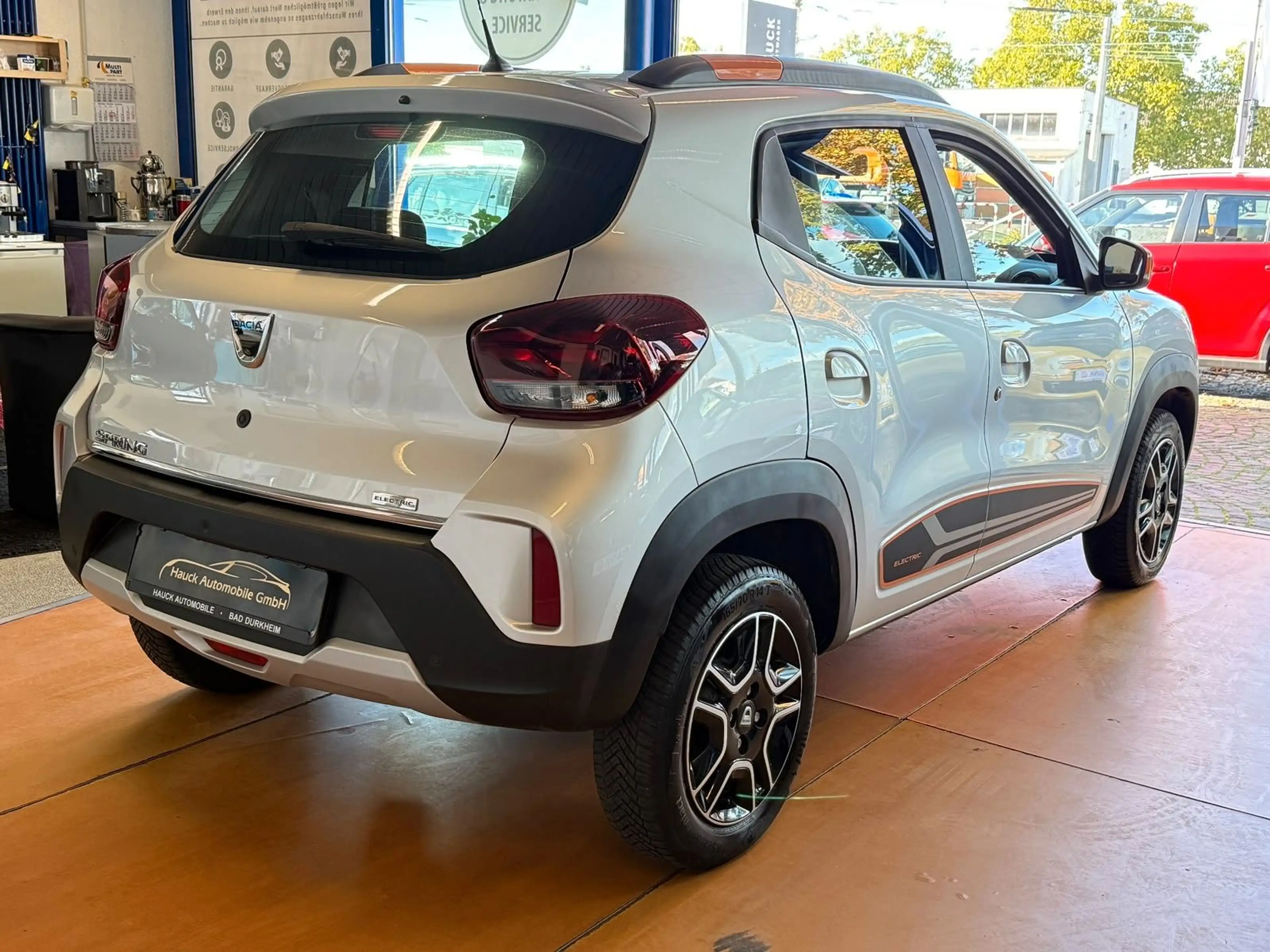 Dacia Spring Electric Comfort Plus R-Kamera / PDC — photo 5