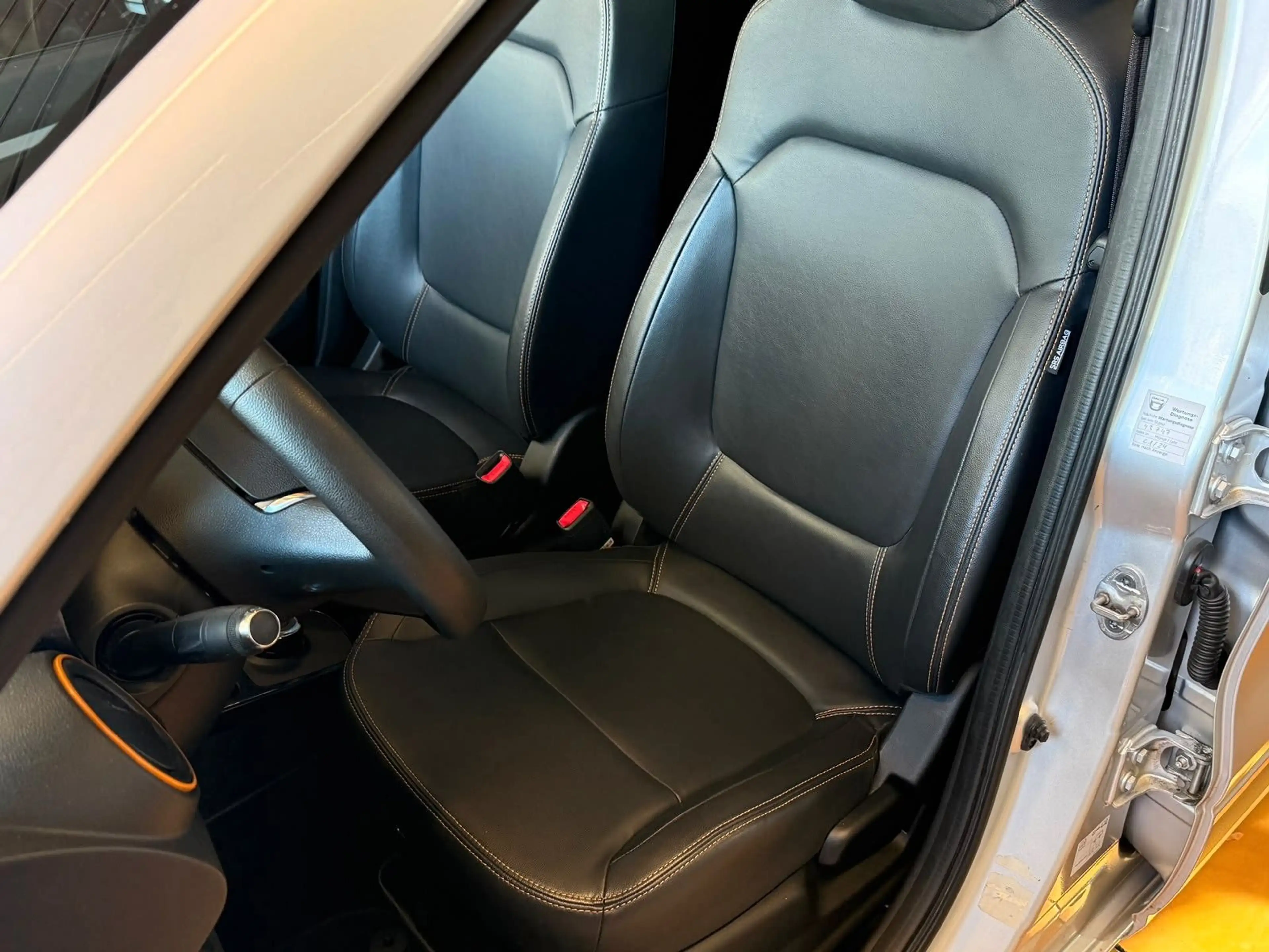 Dacia Spring Electric Comfort Plus R-Kamera / PDC — photo 8