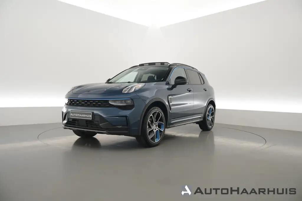Lynk & Co 01