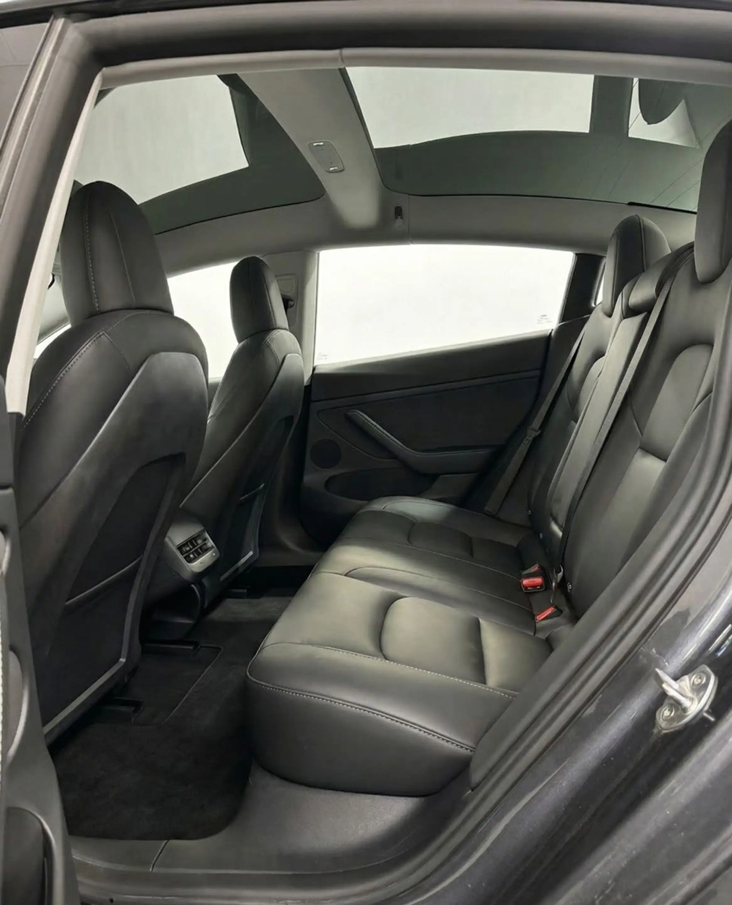 Tesla Model 3 Standard Range RWD WÄRMEP./SOH 96,8% — photo 13